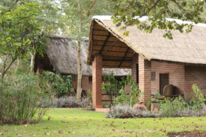 Barefoot Lodge and Safaris - Malawi